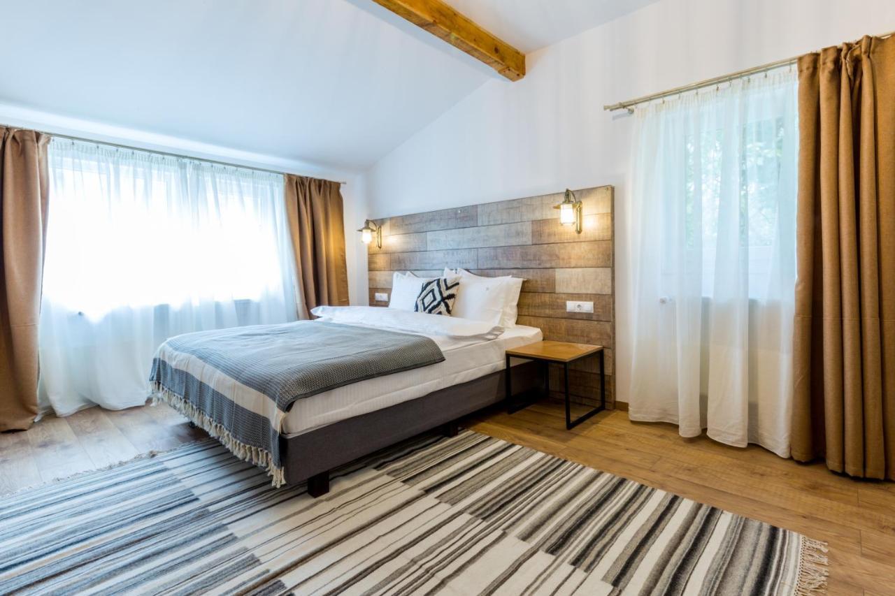 Drachenhaus Urban Villa Braşov Buitenkant foto